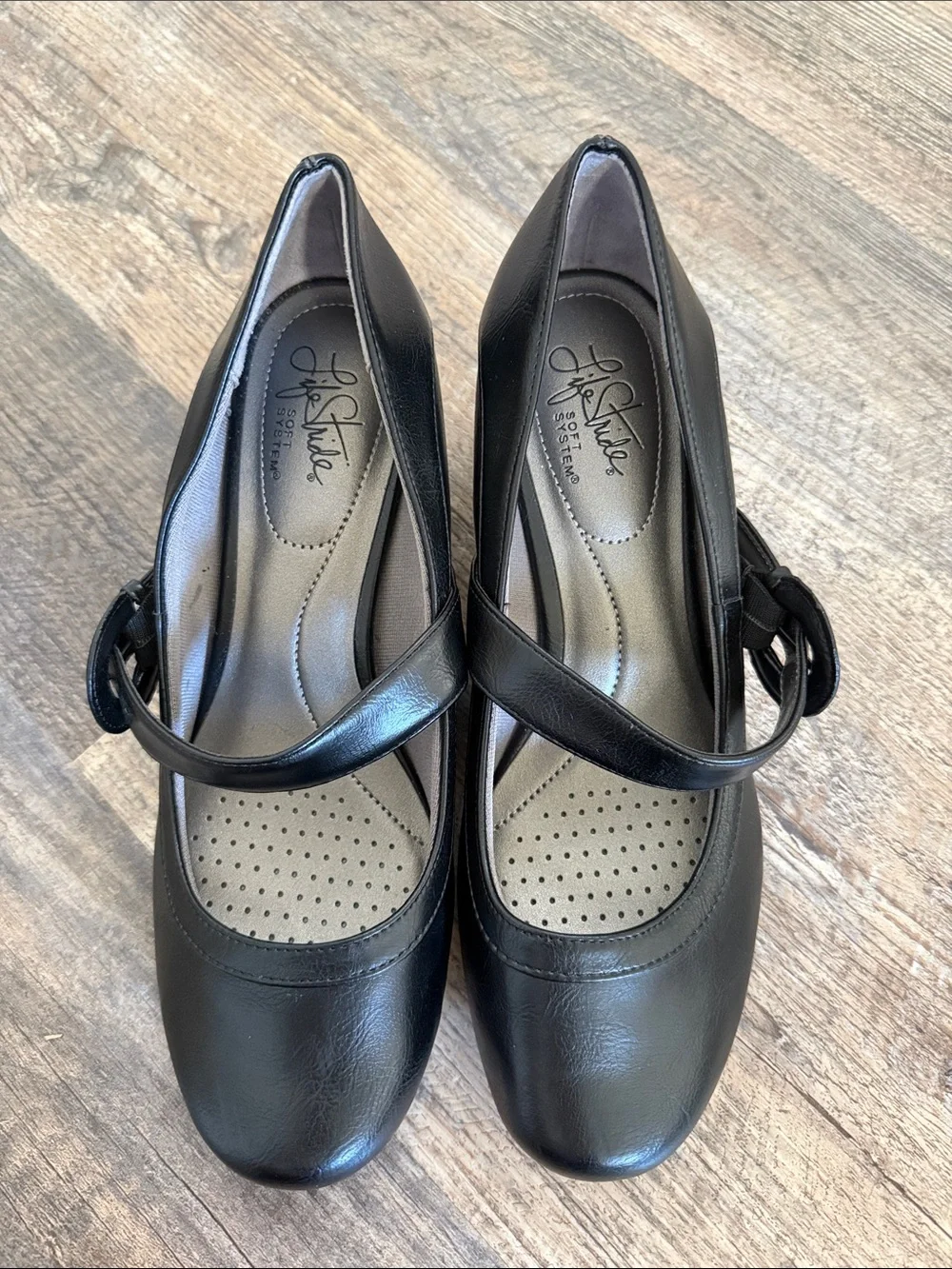 Lifestride Women’s Soft System Rozz US 9W wide Mary Jane Comfort Heel
